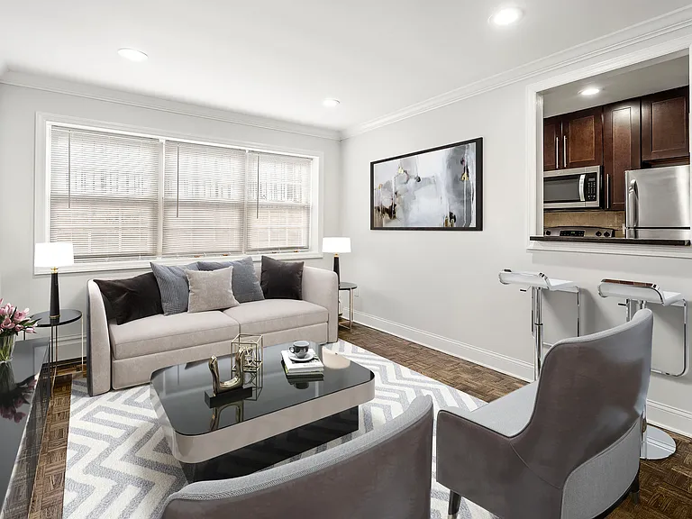 48 Roseland Avenue Apartments — Photo 1