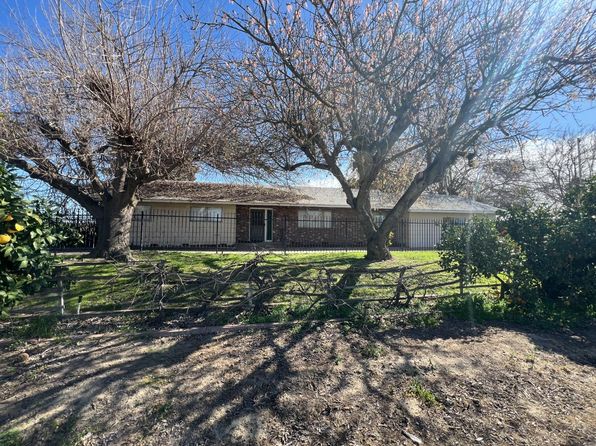 4024 N Washington Blvd, Livingston, CA 95334