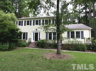 413 Tinkerbell Rd, Chapel Hill, NC 27517