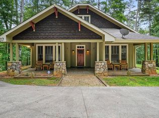 137 Hickory Ln, Ellijay, GA 30540