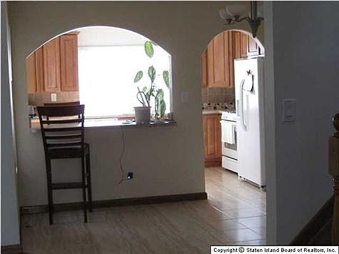 1st image of 305 Ada Dr