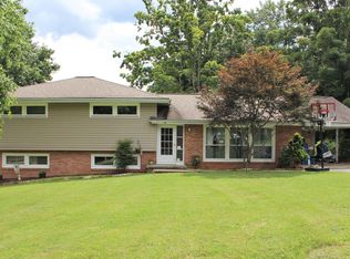 126 Deadrick Dr, Kingsport, TN 37663