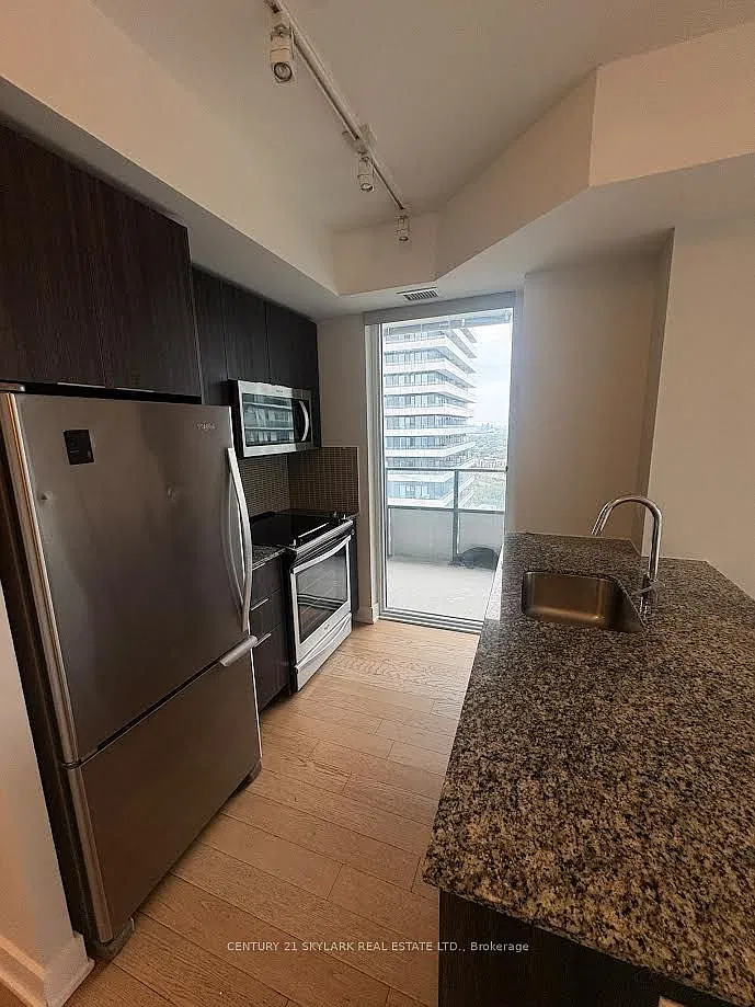 3 bed, $3,300 — Photo 4