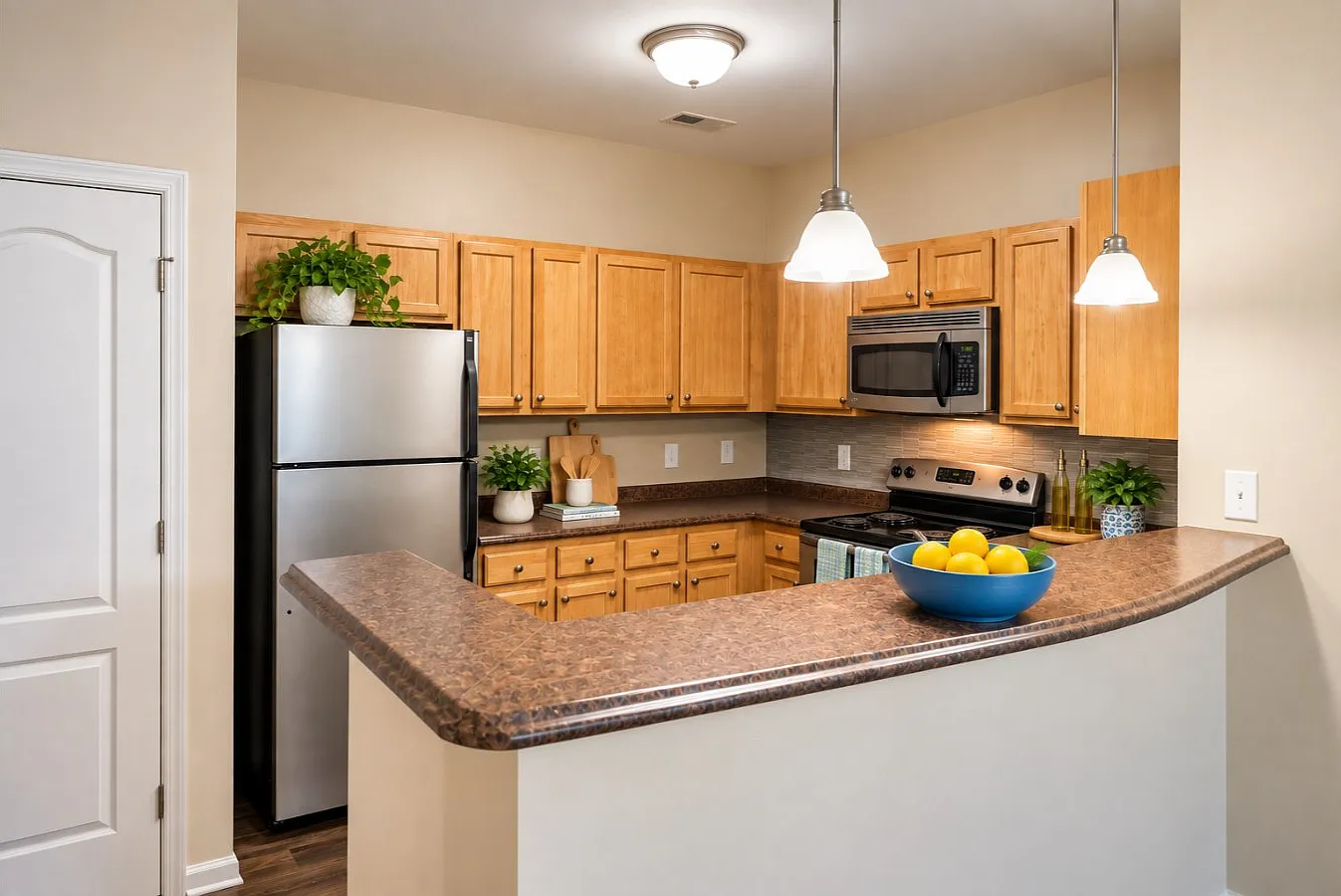 Carden Place Apartment Homes — Photo 3
