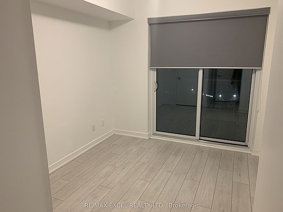 4th image of 2033 Kennedy Rd #621
