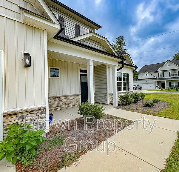 300 Saint Matthews Church Rd — Photo 2