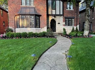 19570 Stratford Rd, Detroit, MI 48221