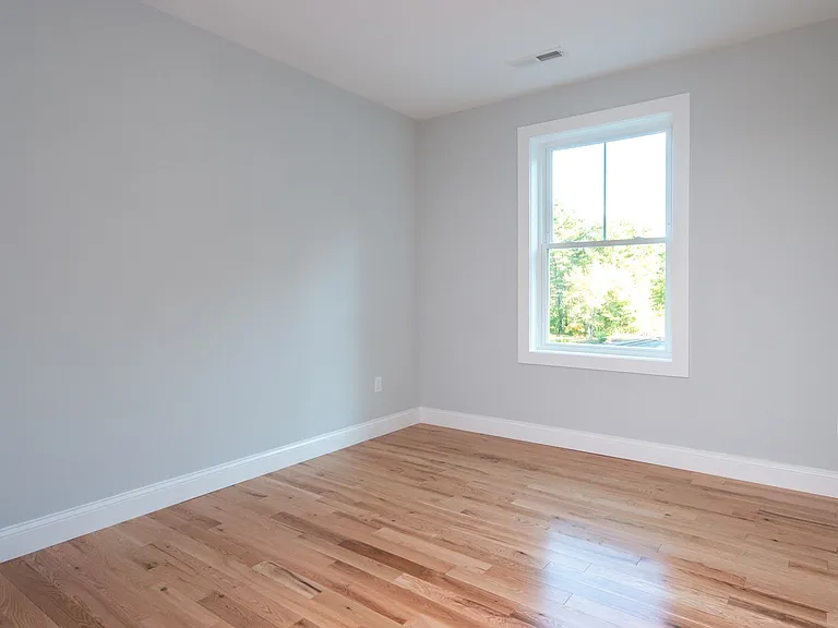 Paul's Place — Photo 25