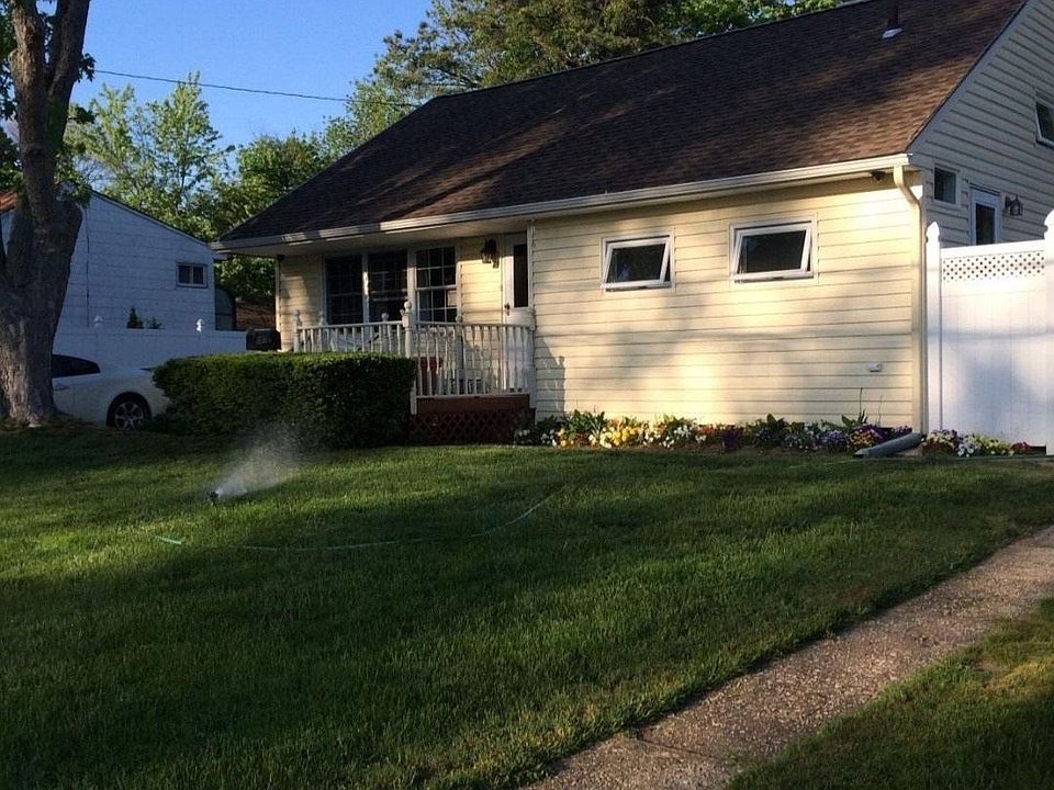 1st image of 187 Claywood Dr