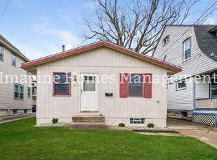 1296 Westlake Ave, Lakewood, OH 44107