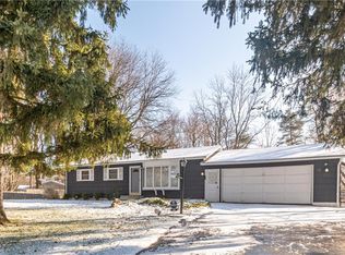 32 Rouge Rd, Rochester, NY 14623