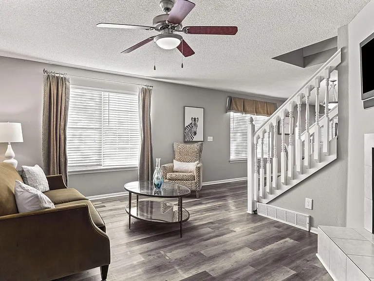 The Louis Townhomes — Photo 26
