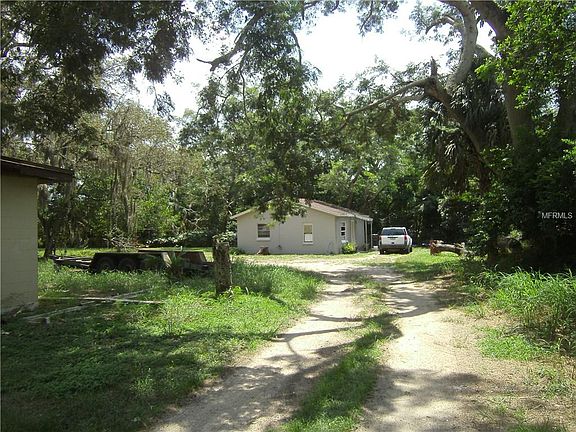 2nd image of 210 Gallagher Ln