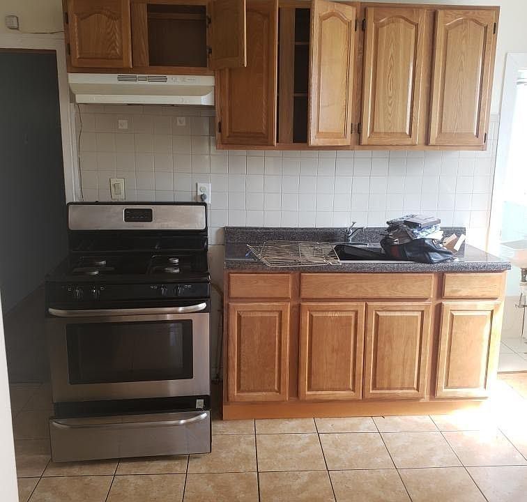 1st image of 178 Veronica Pl APT 1R