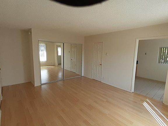 3rd image of 5929 Laurel Canyon Blvd