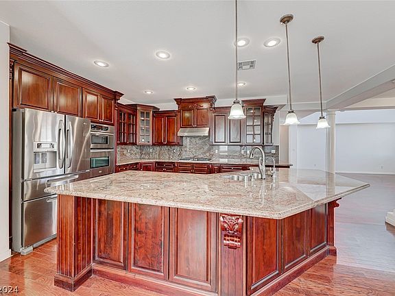 2nd image of 6138 Windfresh Dr
