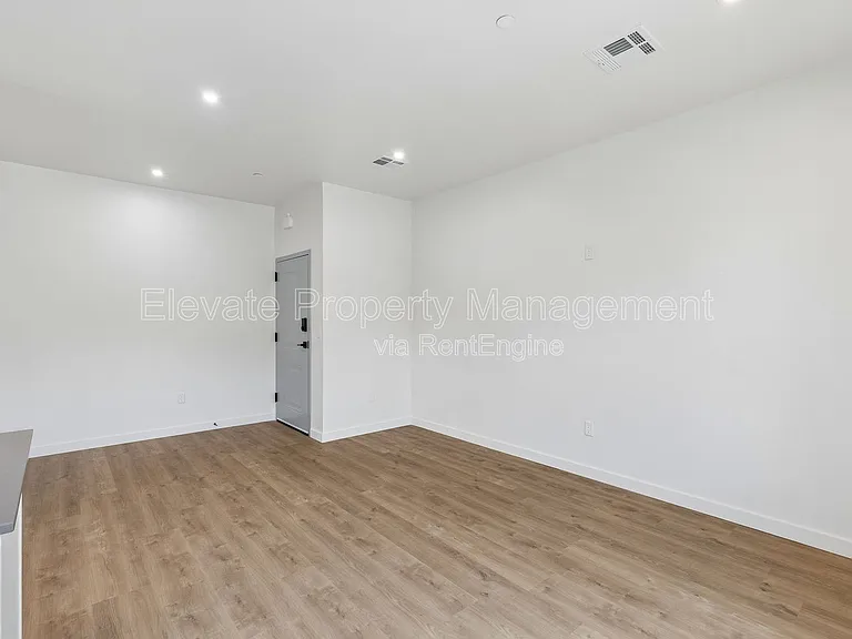 Hudson Place — Photo 17