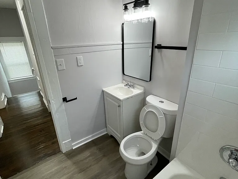 4516 Montgall Ave — Photo 9
