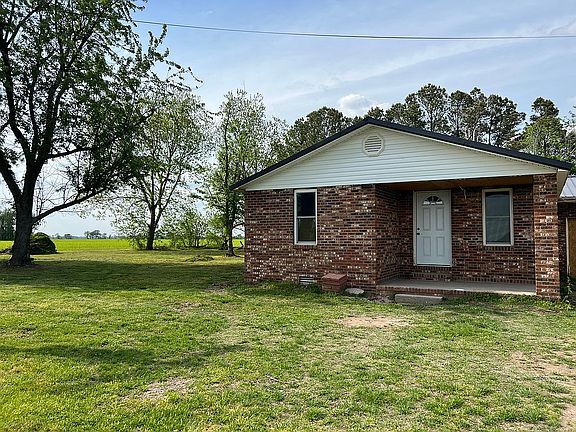 3rd image of 2754 W 220th Rd