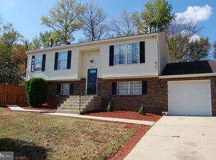 2801 White Pine Ct, Temple Hills, MD 20748