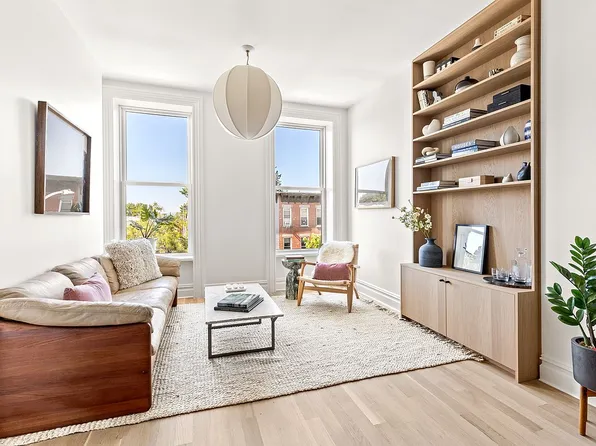 489 7th Ave APT 3, Brooklyn, NY 11215