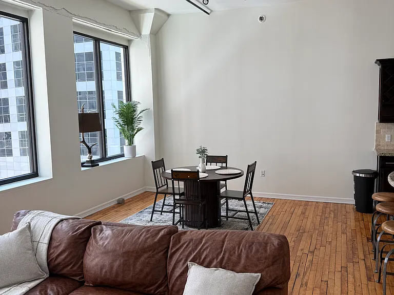 705 Main St #402 — Photo 6