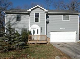 25782 W West Dr, Wauconda, IL