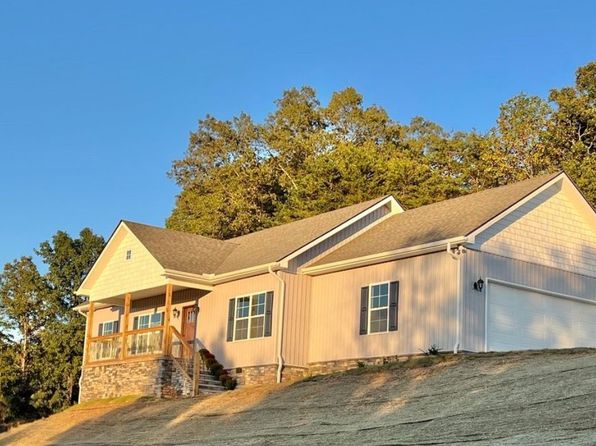 955 Oakwood Estates Dr