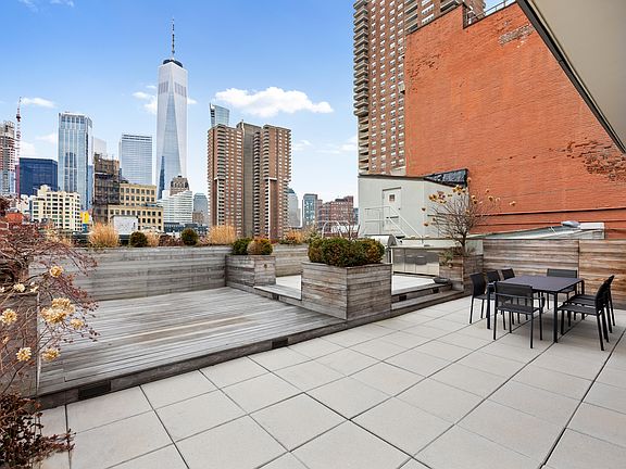 4th image of 186 Franklin St Penthouse A