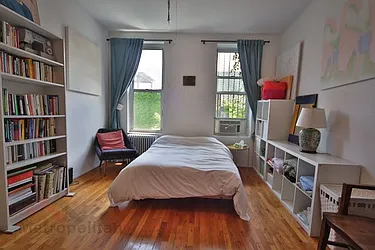 Rented by Metropolitan Realty