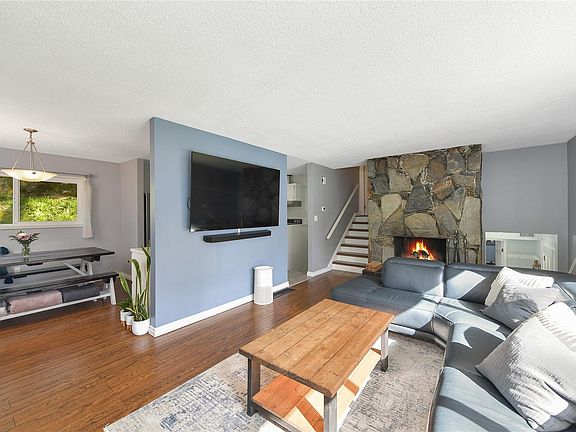 5th image of 600 Phelps Ave