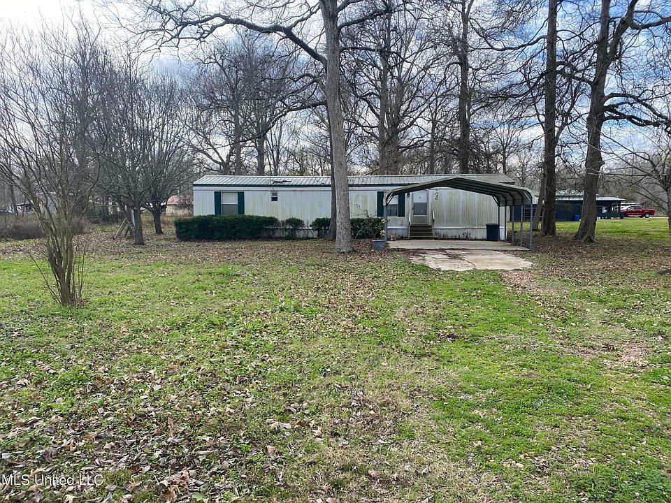 1st image of 224 N Grove Dr