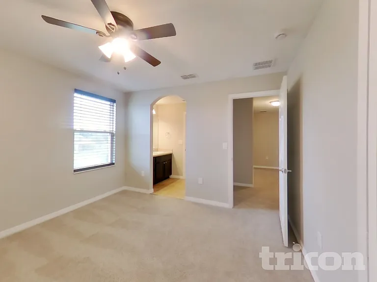 5095 Brilliance Cir — Photo 13