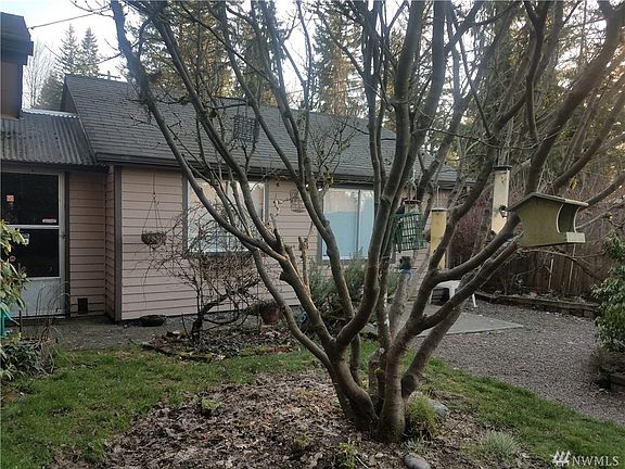 5th image of 9724 32nd St SE