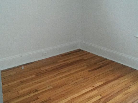 4th image of 3900 E 123rd St #Up