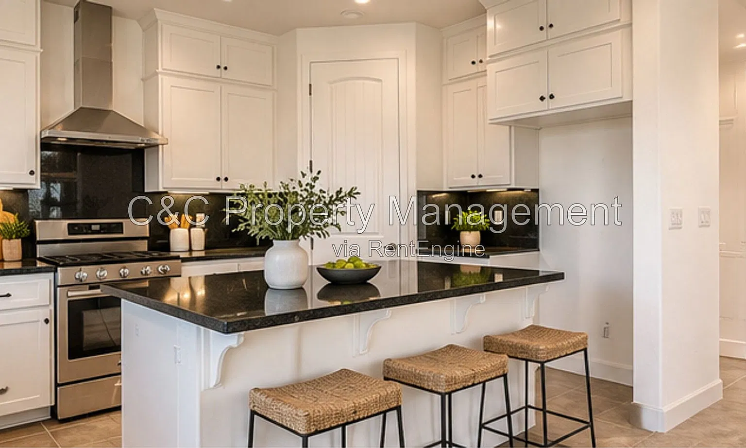 4 bed, 3.0 bath, 2371 sqft, $4,295 — Photo 2