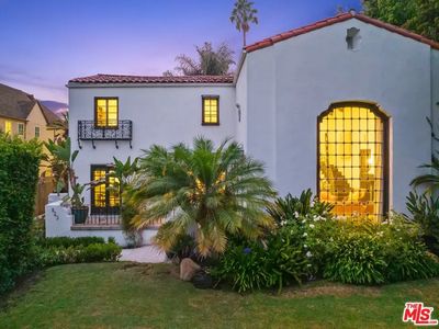 823 S Hudson Ave, Los Angeles, CA, 90005