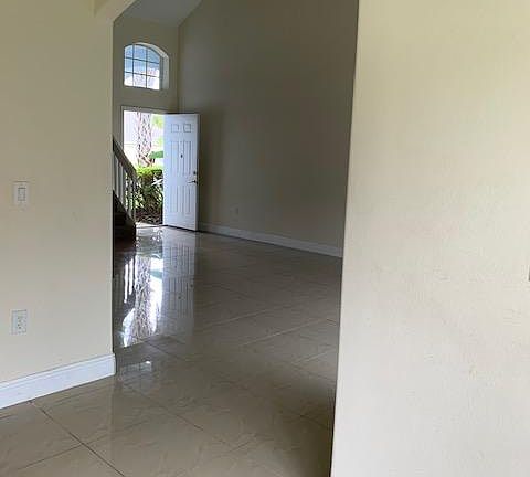 3rd image of 14222 Boca Key Dr