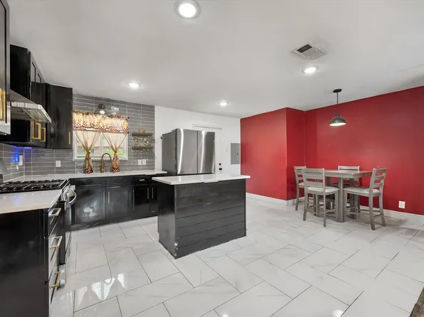 2611 Hardy Pl, Arlington, TX 76010