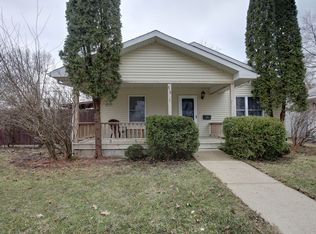 813 E Park St, Urbana, IL 61802