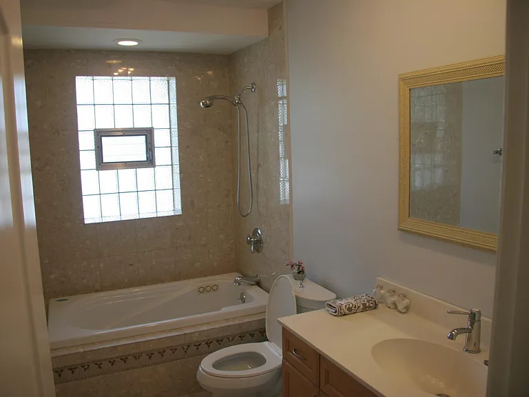 909 Mason Ln — Photo 16