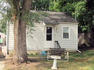 1013 Hackley Ave, Des Moines, IA 50315
