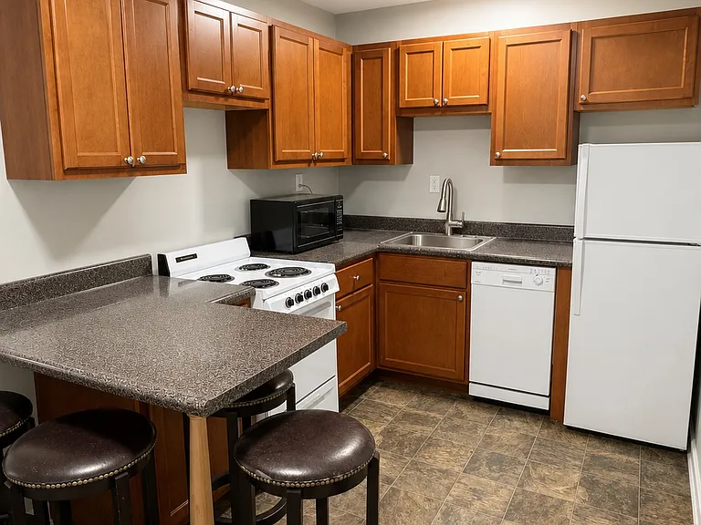 3866-3868 Beechwood Blvd — Photo 4