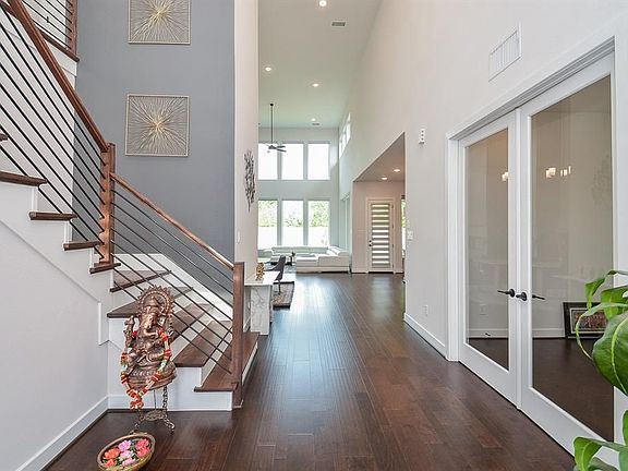 5th image of 15639 Sand Bluestem Dr