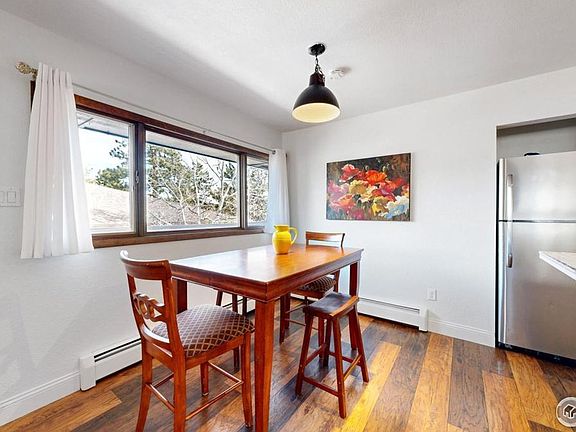 5th image of 603 Aspen Ave #B4