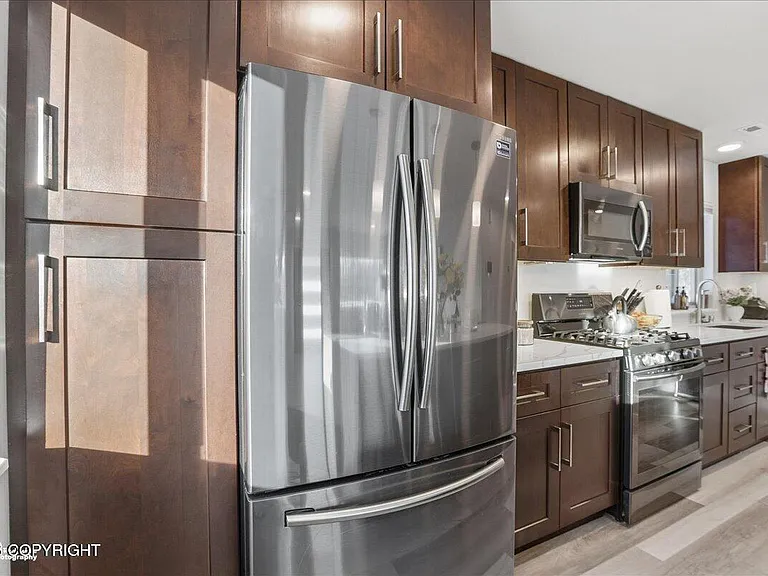 511 W 17th Ave #513 — Photo 12