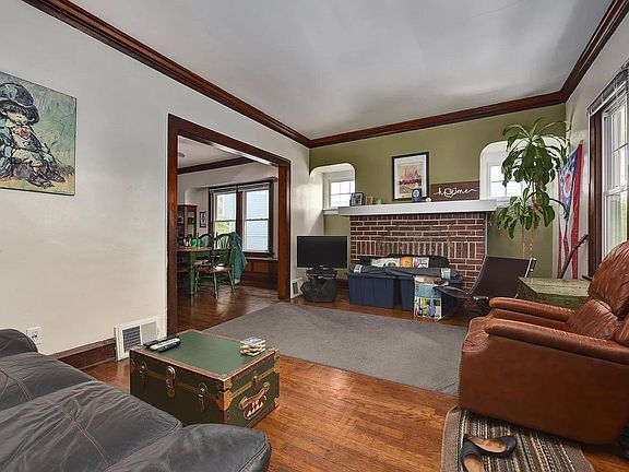 2nd image of 5214 Bridge Ave