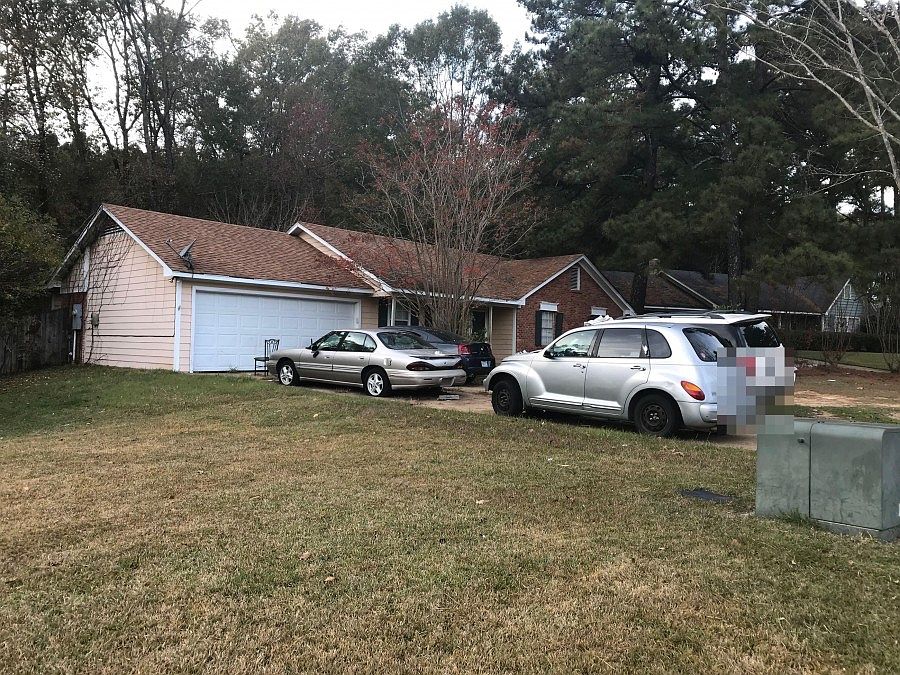 2nd image of 3877 Lost Lake Cir