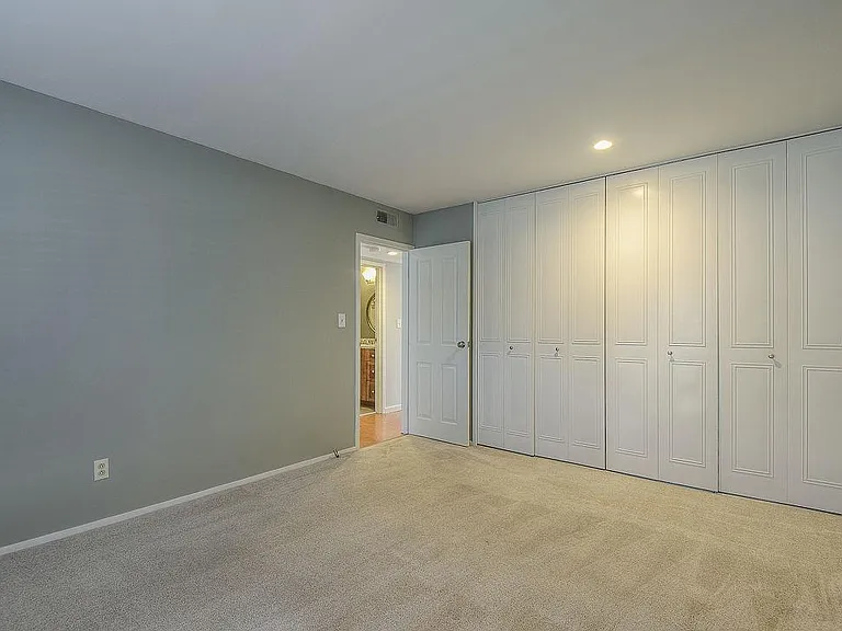 5109 W 75th St — Photo 24