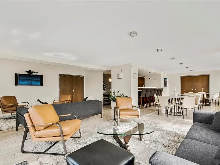 300 Bowie St #2805 — Photo 27